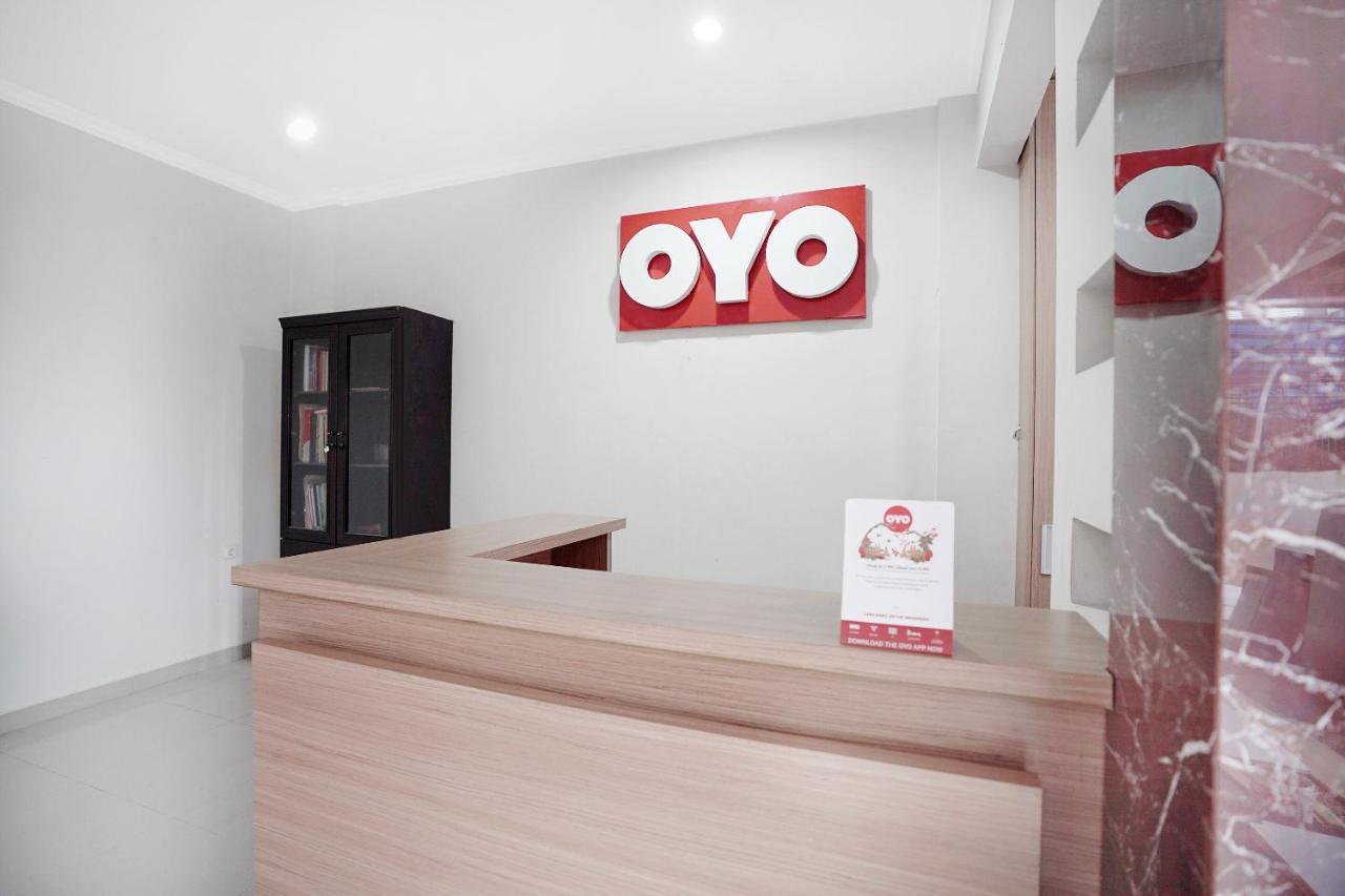 Oyo 415 The Kartini 8 Residence Джакарта Екстер'єр фото