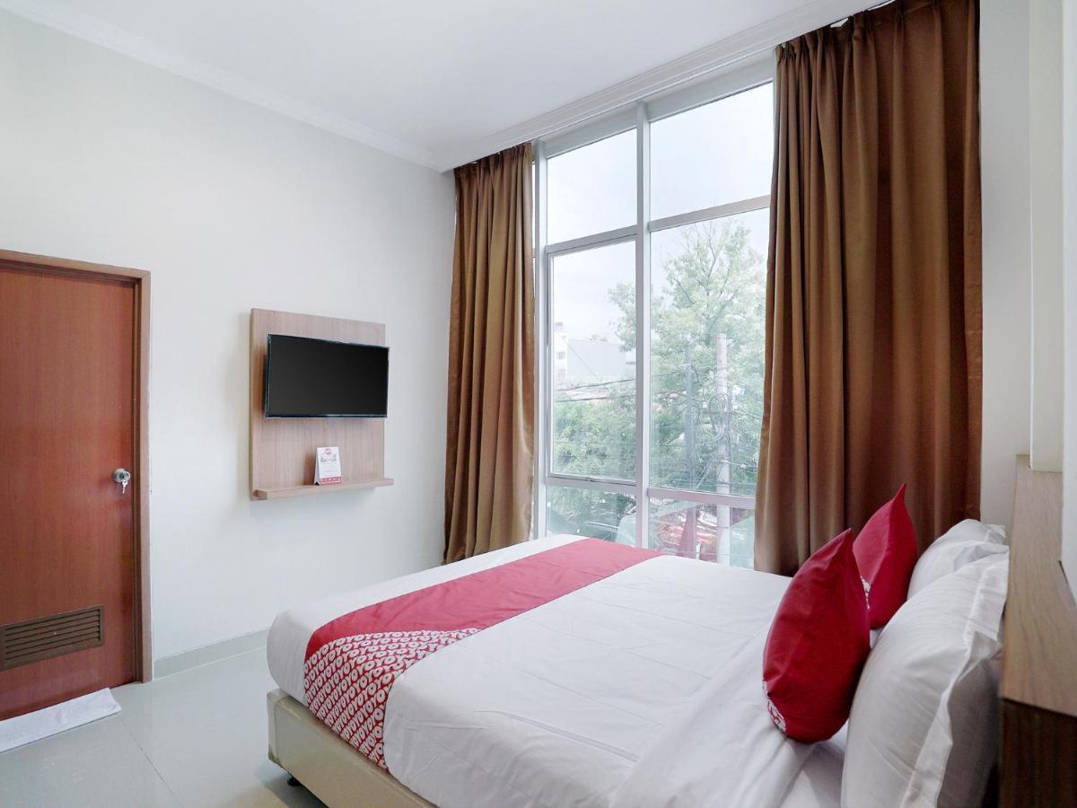 Oyo 415 The Kartini 8 Residence Джакарта Екстер'єр фото