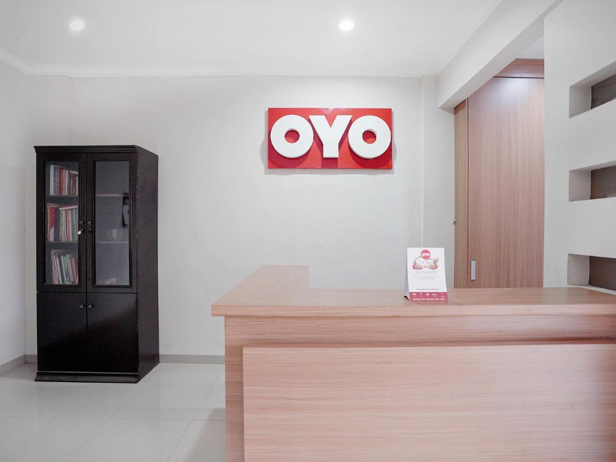 Oyo 415 The Kartini 8 Residence Джакарта Екстер'єр фото